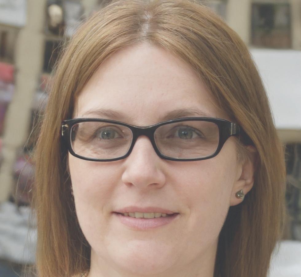 Portrait de Fatima, consultante en finances personnelles